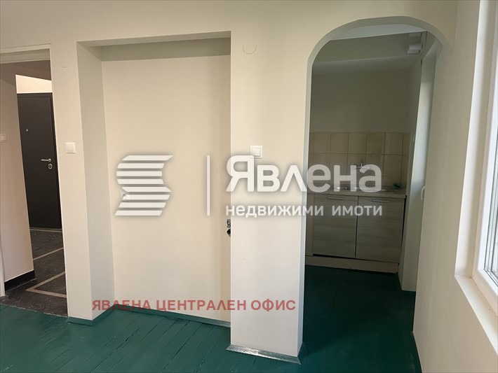 Дава под наем 3-СТАЕН, гр. София, Център, снимка 4 - Апартаменти - 56077490