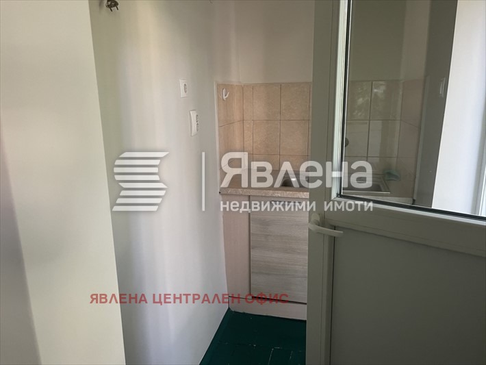 Дава под наем 3-СТАЕН, гр. София, Център, снимка 5 - Апартаменти - 56077490