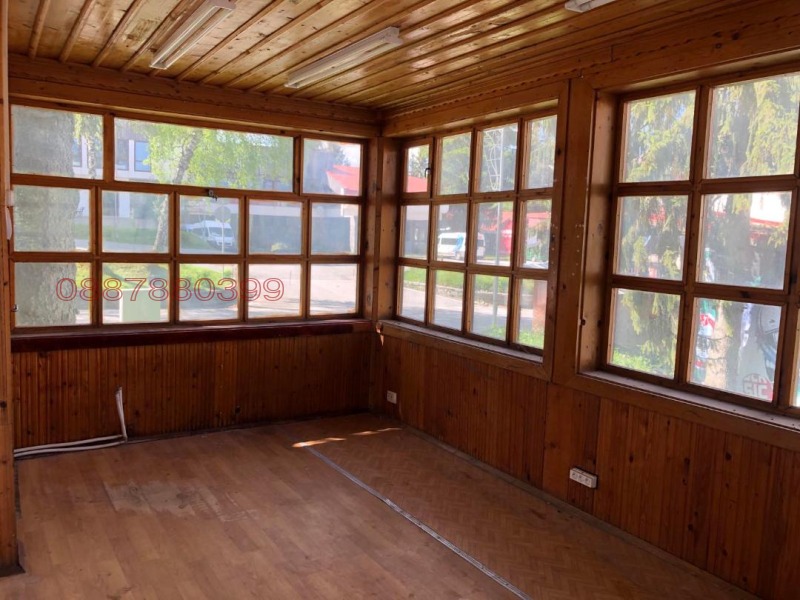 Дава под наем МАГАЗИН, к.к. Пампорово, област Смолян, снимка 3 - Магазини - 52784186