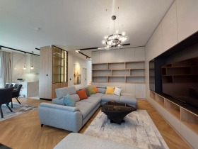 КЪЩА, 219 m2