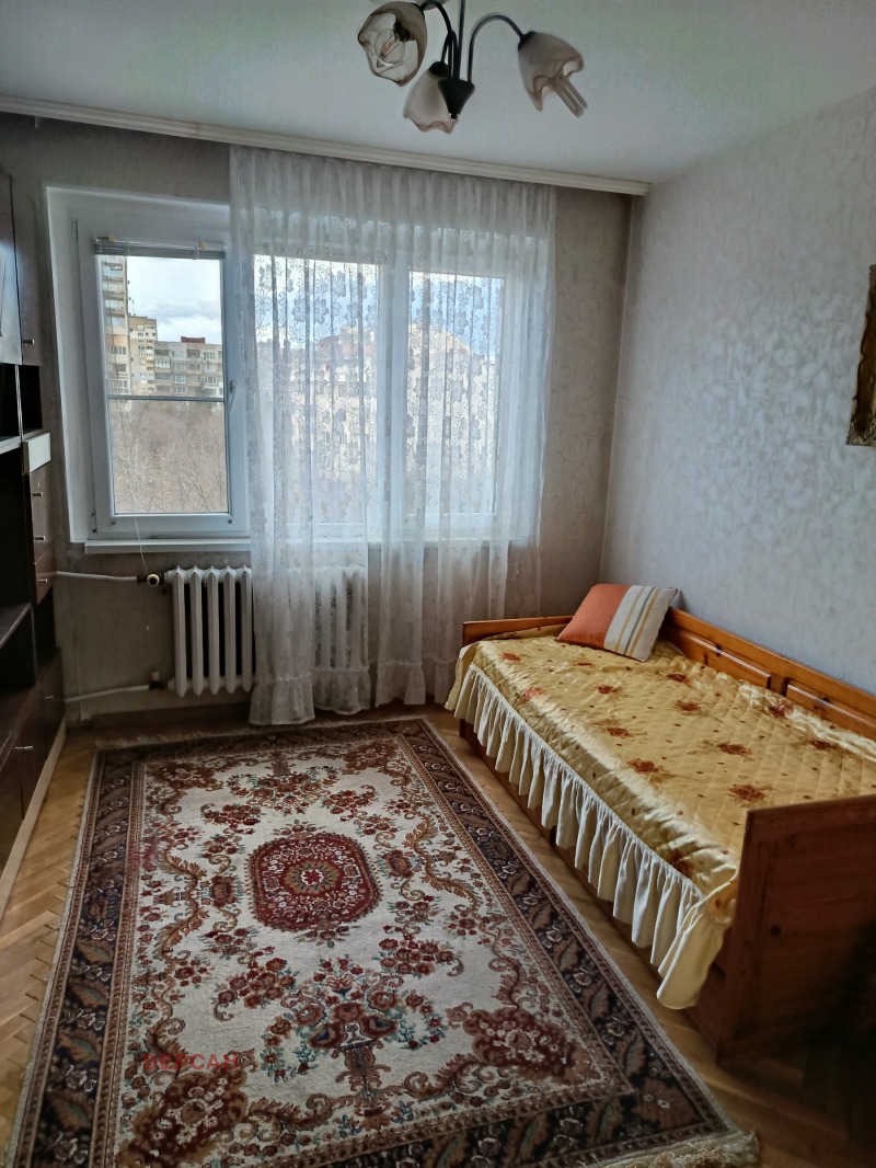 Дава под наем 3-СТАЕН, гр. София, Мусагеница, снимка 10 - Апартаменти - 52993736