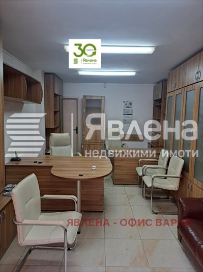 Дава под наем ОФИС, гр. Варна, Левски 1, снимка 4 - Офиси - 48215686