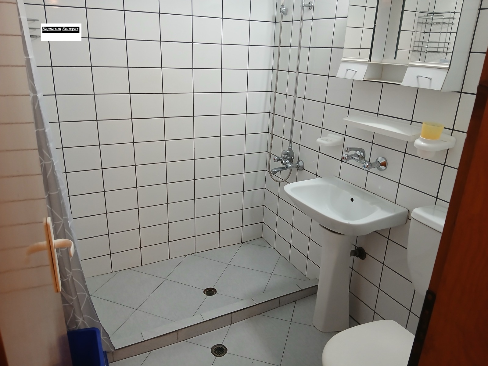 Дава под наем 2-СТАЕН, гр. София, Иван Вазов, снимка 2 - Апартаменти - 53820957