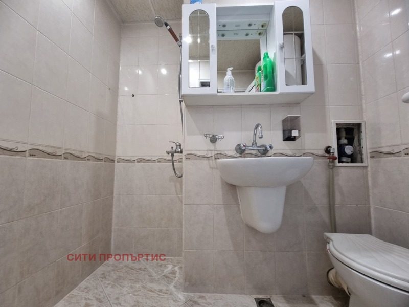Vuokrattavana  2 makuuhuonetta Blagoevgrad , Elenovo 2 , 84 neliömetriä | 25853573 - kuva [12]