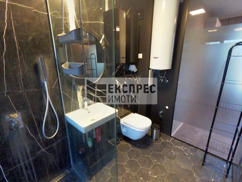 Дава под наем 4-СТАЕН, гр. Варна, Център, снимка 12 - Апартаменти - 52535307