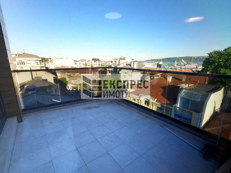 Дава под наем 4-СТАЕН, гр. Варна, Център, снимка 16 - Апартаменти - 52535307