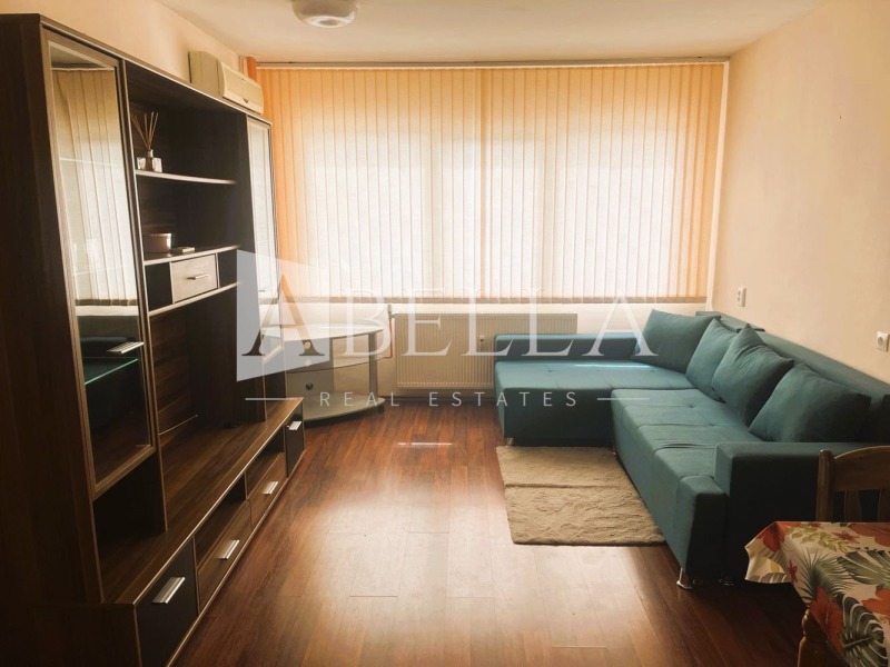 Дава под нем  2-стаен, град София, Младост 4 •  880 лв. • ID 68173927 — holmes.bg - [1] 