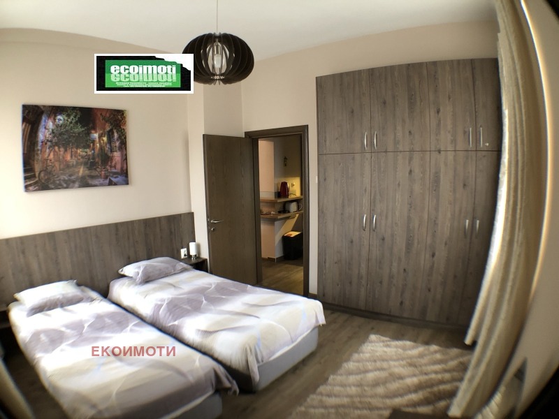 Дава под наем 3-СТАЕН, гр. София, Център, снимка 3 - Апартаменти - 53225126