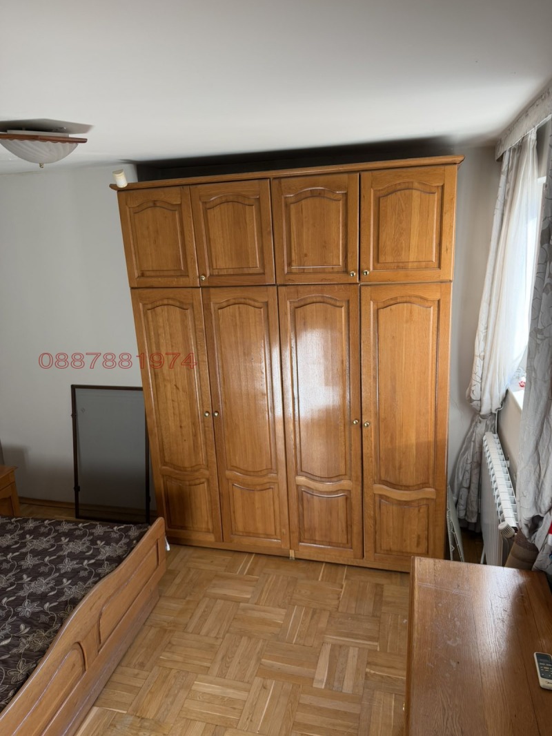 Дава под наем 4-СТАЕН, гр. Бургас, Възраждане, снимка 13 - Апартаменти - 53575591