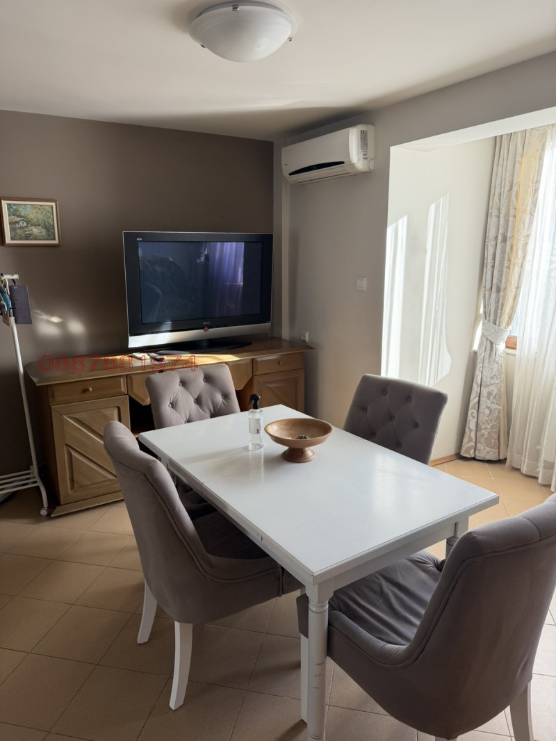 Дава под наем 4-СТАЕН, гр. Бургас, Възраждане, снимка 3 - Апартаменти - 53575591