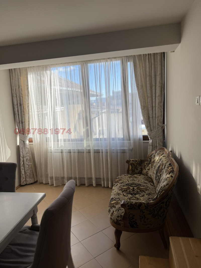 Дава под наем 4-СТАЕН, гр. Бургас, Възраждане, снимка 4 - Апартаменти - 53575591