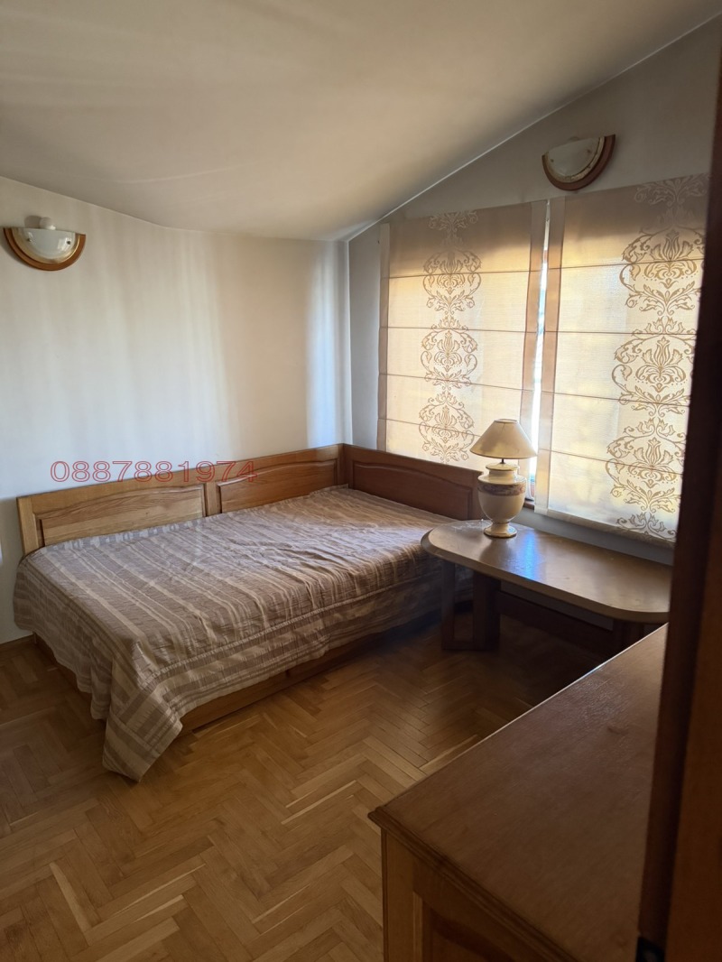 Дава под наем 4-СТАЕН, гр. Бургас, Възраждане, снимка 8 - Апартаменти - 53575591