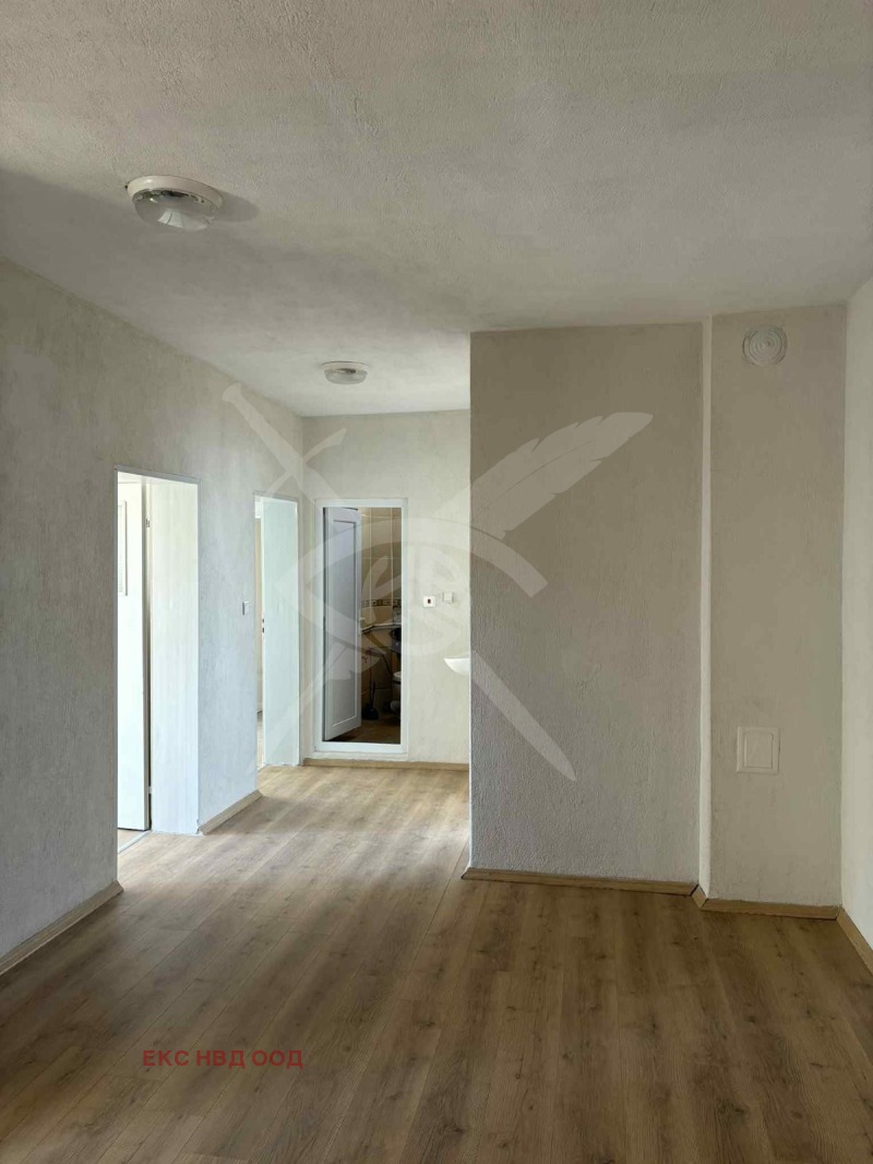 Дава под наем ЕТАЖ ОТ КЪЩА, с. Браниполе, област Пловдив, снимка 11 - Етаж от къща - 52331786