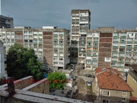 Stüdyo Centralen yujen rayon, Ruse 4