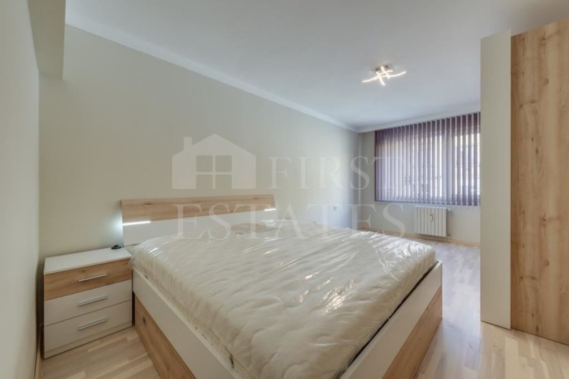 Дава под наем 2-СТАЕН, гр. София, Център, снимка 3 - Апартаменти - 52636755