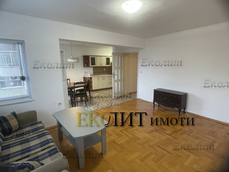 Дава под наем 2-СТАЕН, гр. София, Иван Вазов, снимка 3 - Апартаменти - 53466895