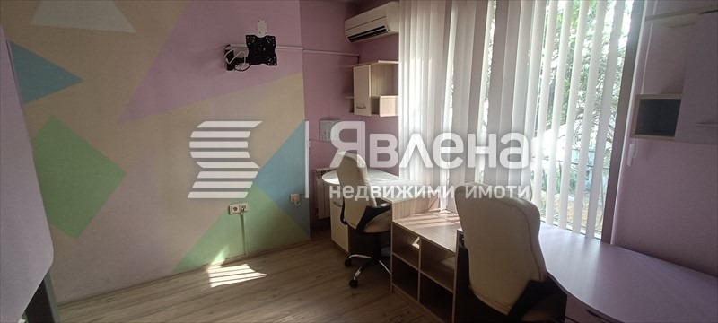 Zu vermieten  2 Schlafzimmer Plowdiw , Juschen , 112 qm | 10342769 - Bild [5]