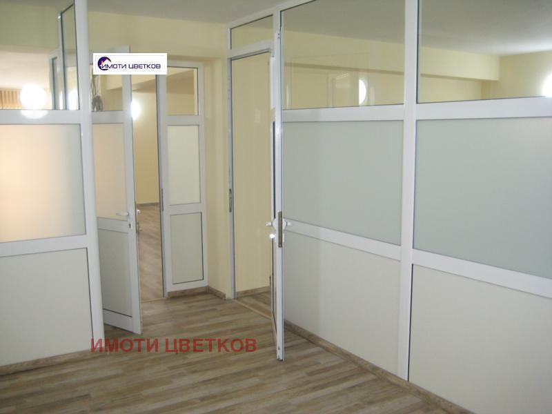 A louer  Bureau Vratsa , Tsentar , 70 m² | 66680063 - image [9]