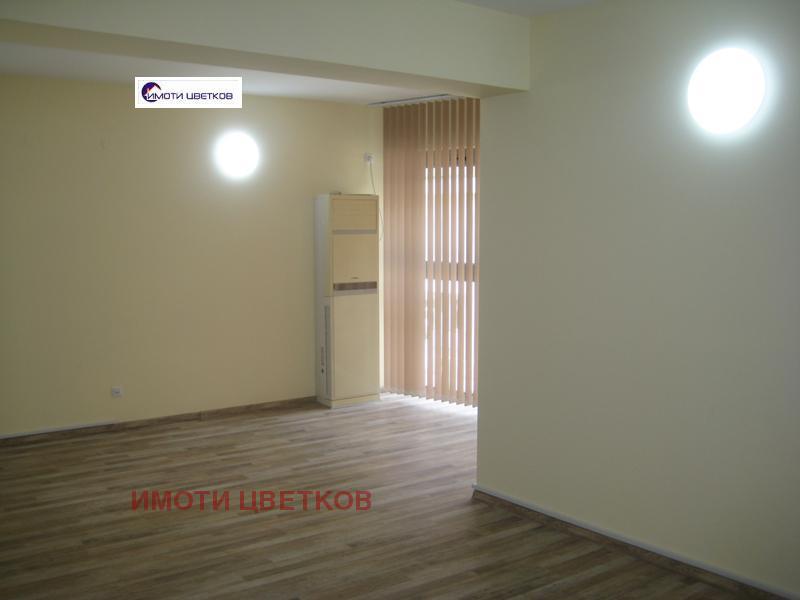 A louer  Bureau Vratsa , Tsentar , 70 m² | 66680063 - image [3]