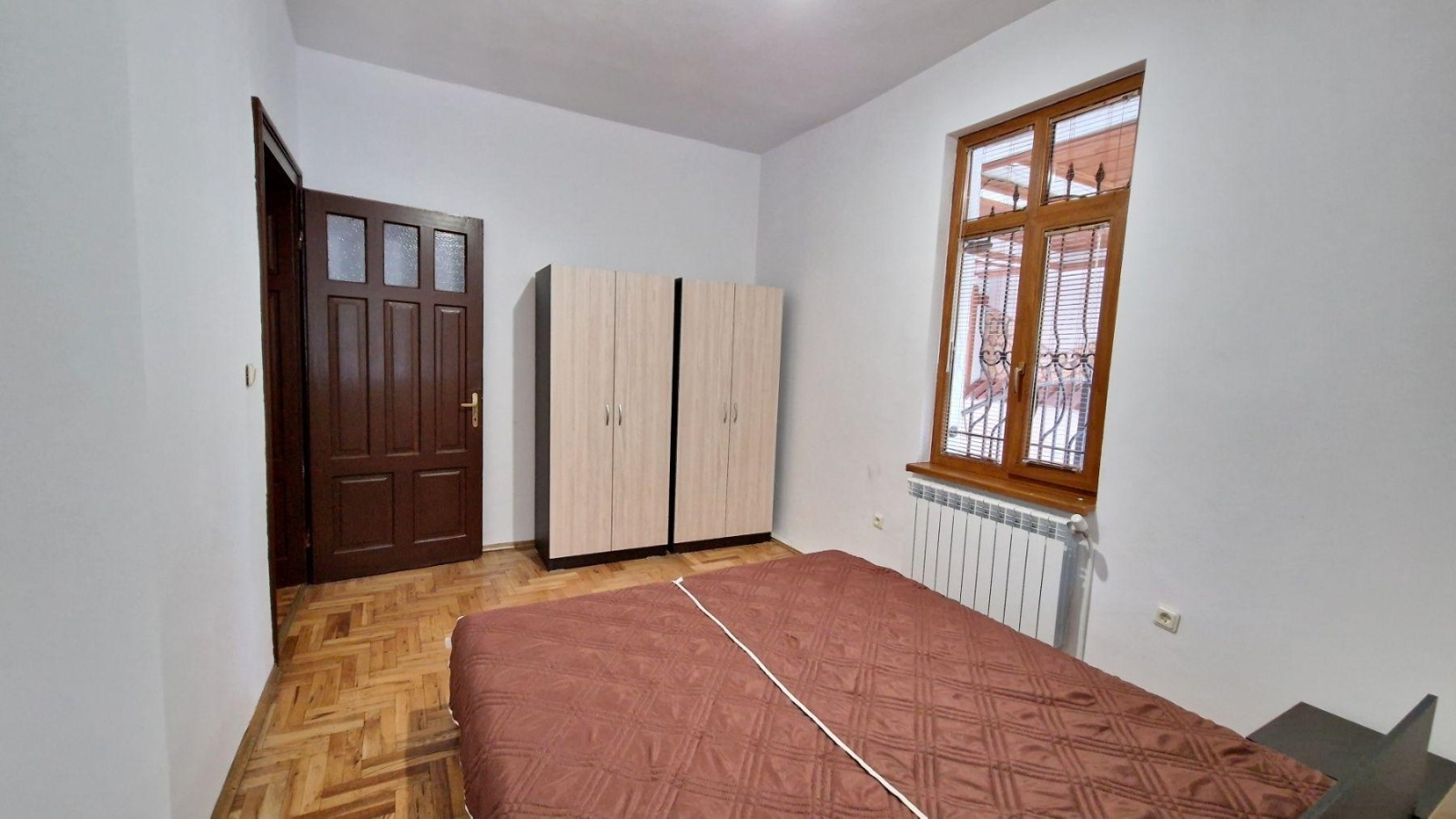Дава под наем 3-СТАЕН, гр. София, Център, снимка 5 - Апартаменти - 56294046