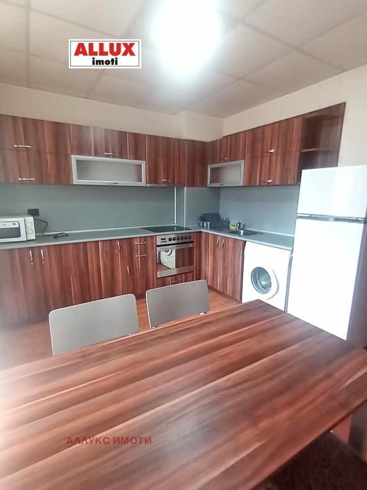 В аренду  2 спальни Русе , Център , 80 кв.м | 53492848