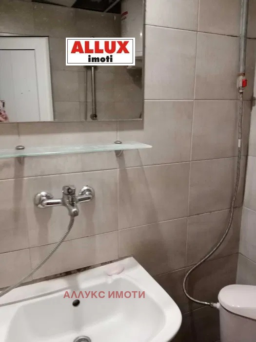 В аренду  2 спальни Русе , Център , 80 кв.м | 53492848 - изображение [8]
