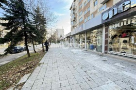 Boutique Strelbichte, Sofia 1