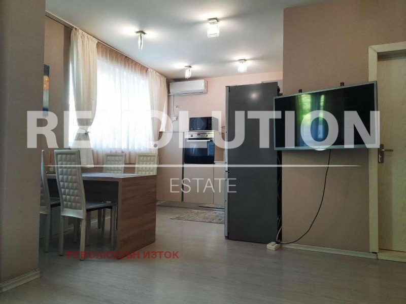 Kiadó  Stúdió Varna , Briz , 35 négyzetméter | 25769446