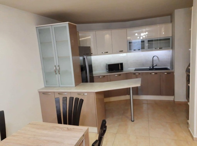 K pronájmu  1 ložnice Plovdiv , Centar , 84 m2 | 37715473 - obraz [14]