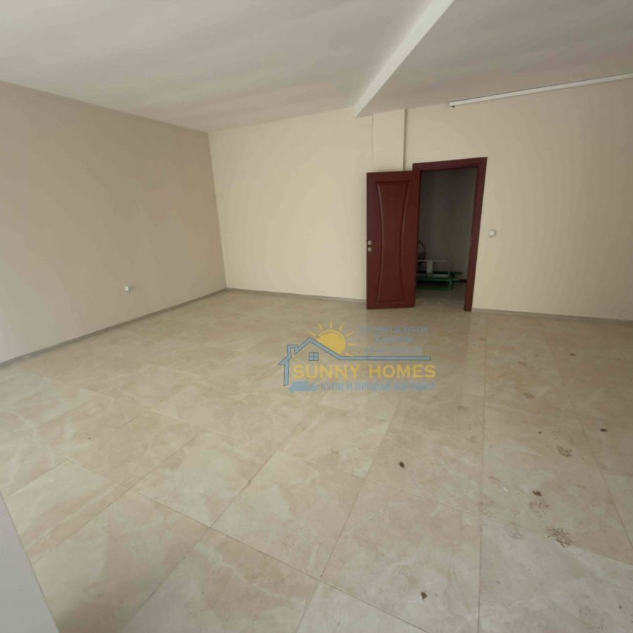 Дава под наем МАГАЗИН, гр. Велико Търново, Център