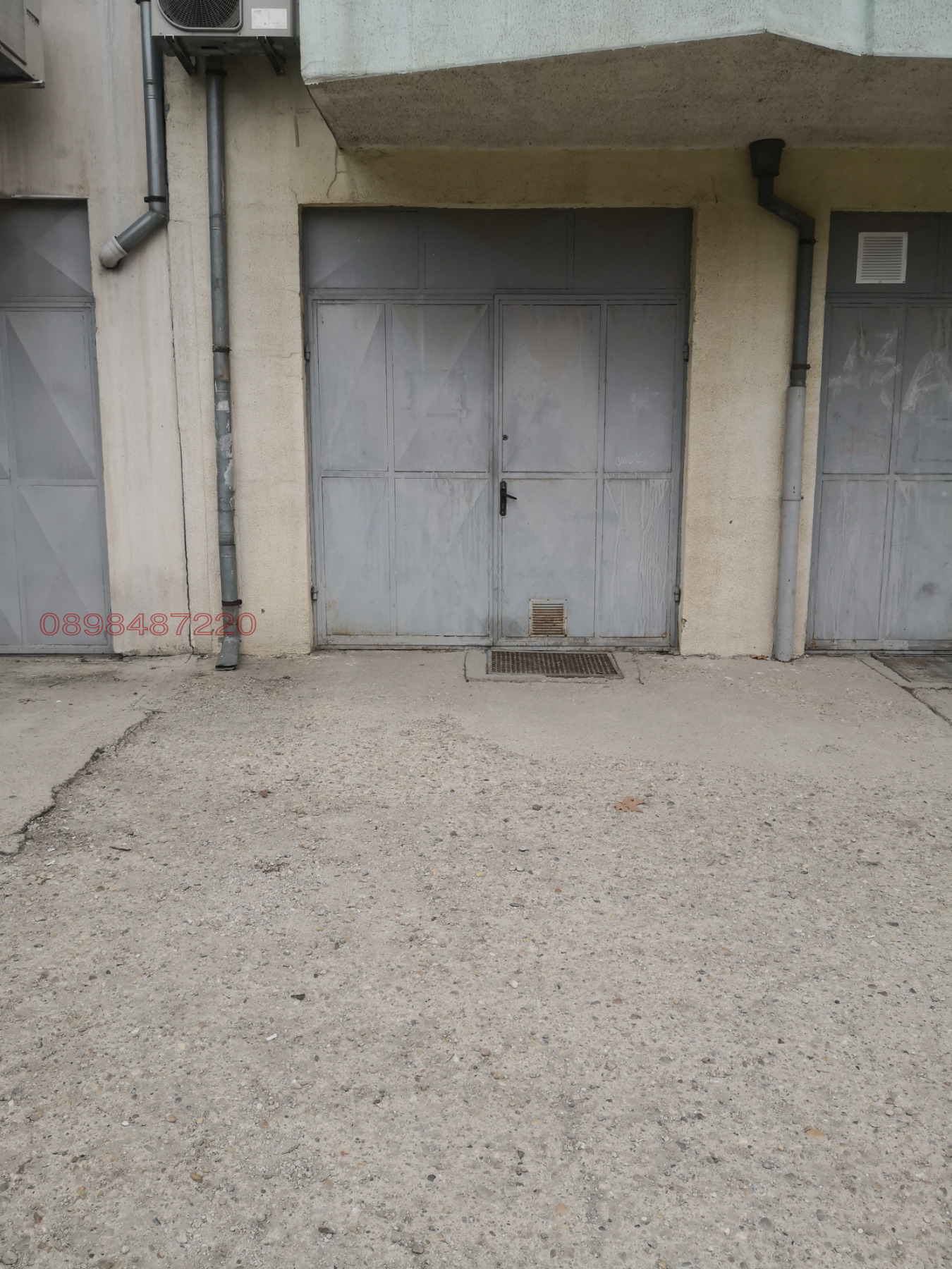 Дава под наем ГАРАЖ, ПАРКОМЯСТО, гр. Русе, Родина 1, снимка 2 - Гаражи и паркоместа - 53912228