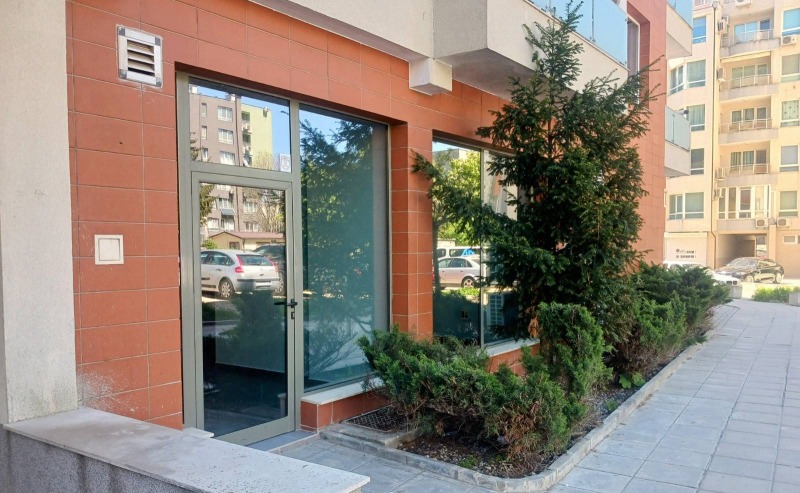 Дава под Наем ОФИС в град Варна, Левски 1 - 60 кв.м / 770 € » 1 505.99 лв., ЛОГОС