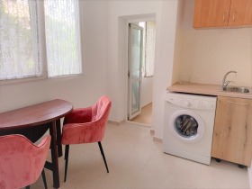 1 ložnice Zona B-19, Sofia