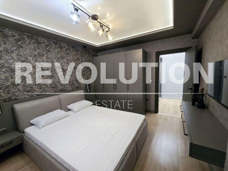 Дава под наем 3-СТАЕН, гр. Варна, Бриз, снимка 3 - Апартаменти - 52214620