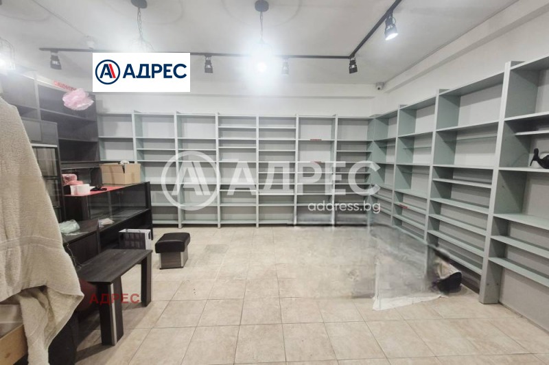 Дава под наем МАГАЗИН, гр. Варна, Левски 1, снимка 3 - Магазини - 53507613