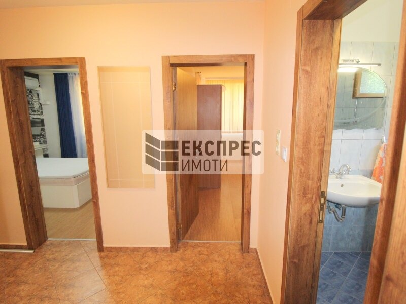 Дава под наем  4-стаен град Варна , Бриз , 131 кв.м | 74373644 - изображение [12]