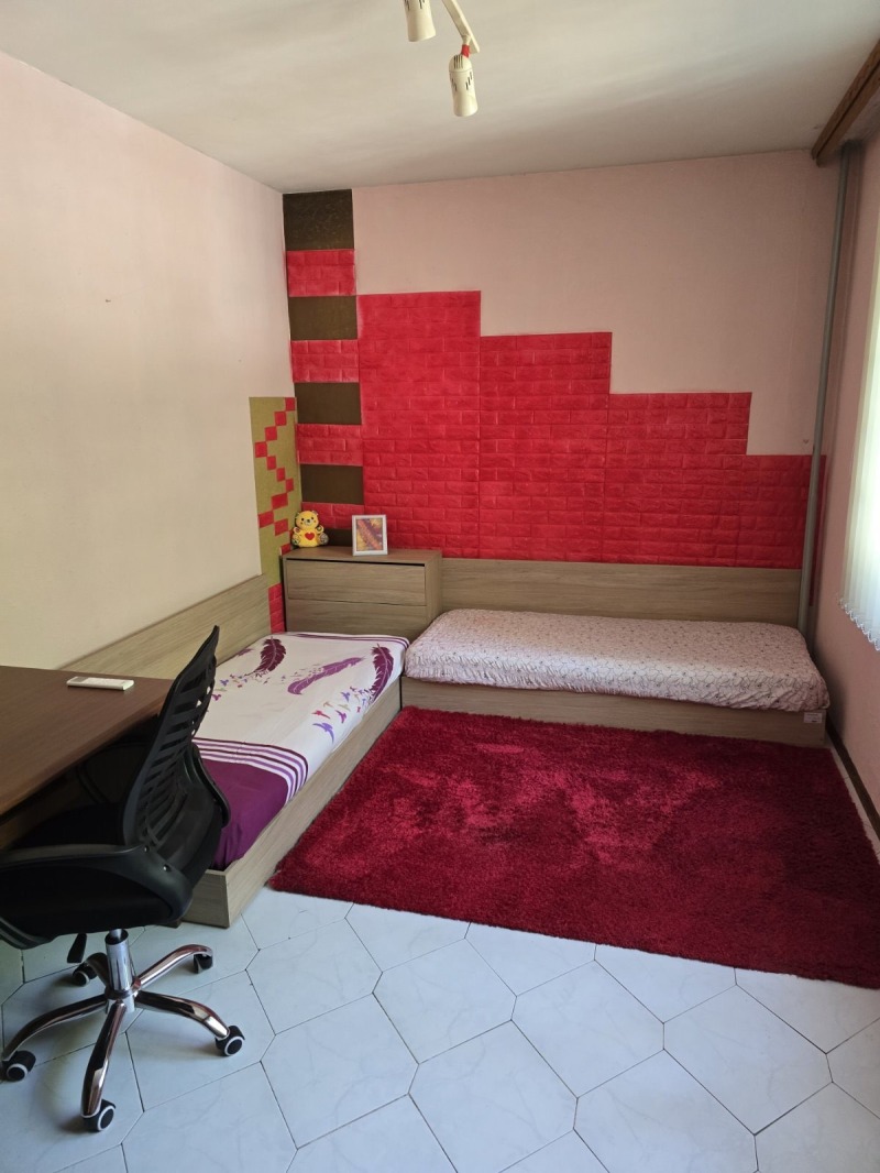 Til leie  3+ soverom Plovdiv , Kjusjuk Parisj , 116 kvm | 76994541 - bilde [3]