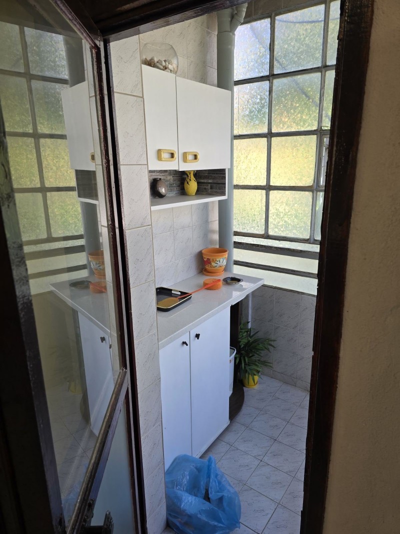 Til leie  3+ soverom Plovdiv , Kjusjuk Parisj , 116 kvm | 76994541 - bilde [6]