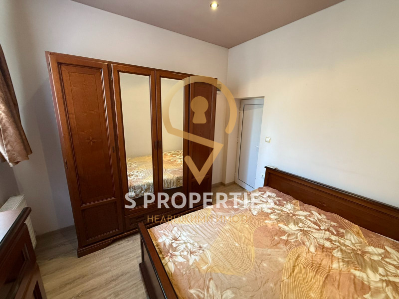 De inchiriat  Etajul casei Varna , c.c. Ciaica , 70 mp | 89850906 - imagine [12]