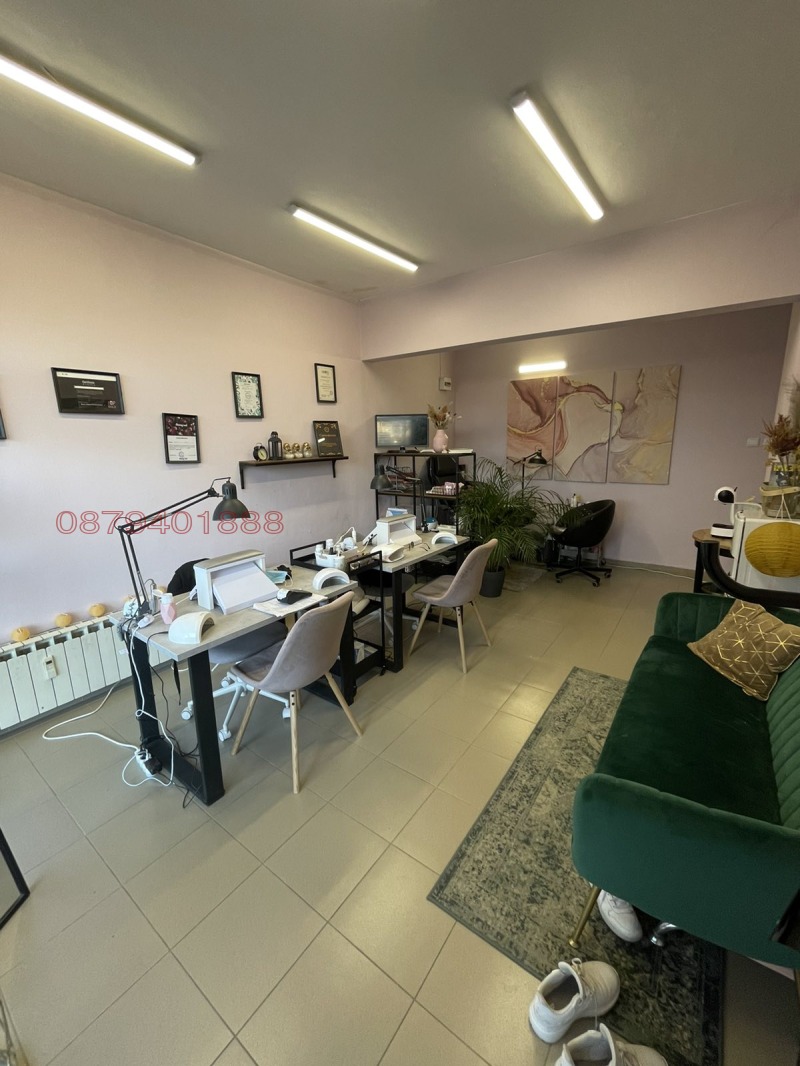 Til leje  Butik Sofia , Oborishte , 30 kvm | 89892994