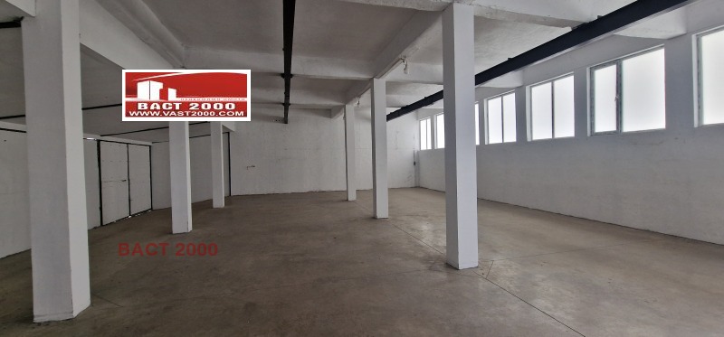 Te huur  Opslag Sofia , Voenna rampa , 550 m² | 24540550 - afbeelding [2]