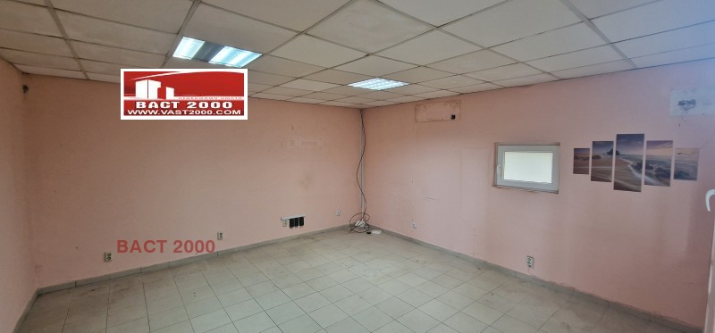 K pronájmu  Úložný prostor Sofia , Voenna rampa , 550 m2 | 24540550 - obraz [7]