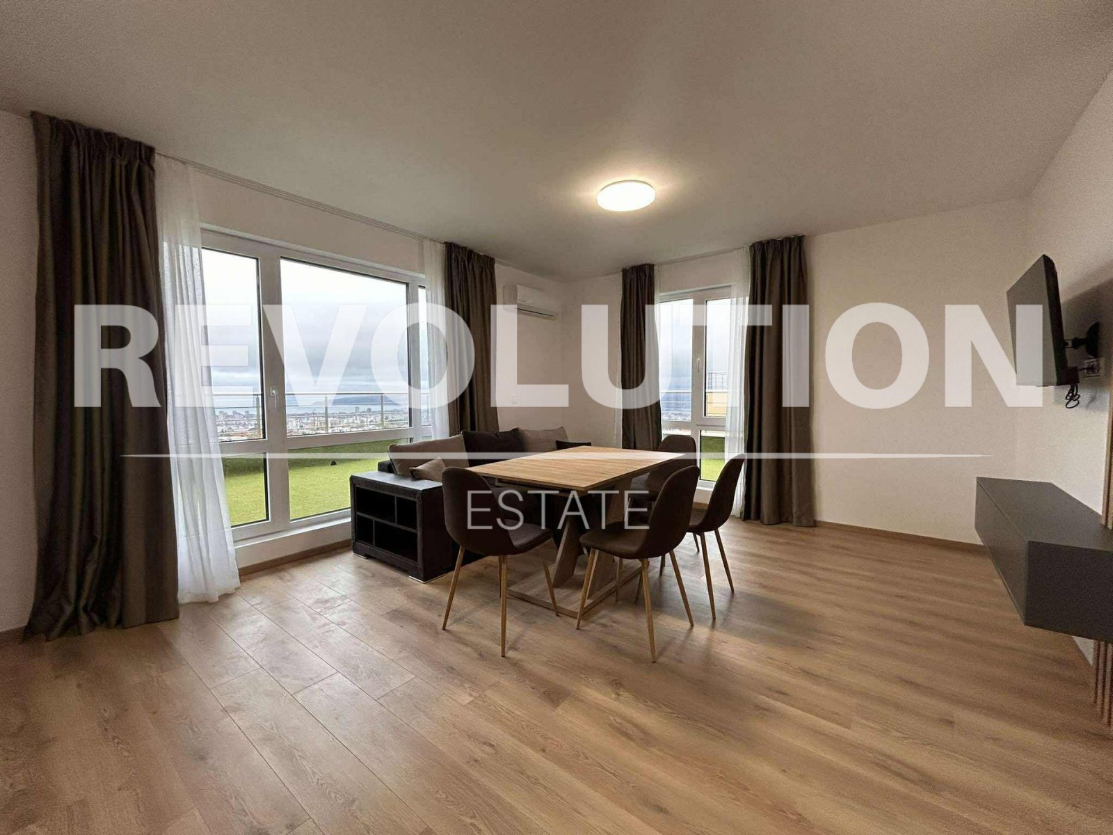 Дава под наем 3-СТАЕН, гр. Варна, м-т Пчелина, снимка 4 - Апартаменти - 54052619