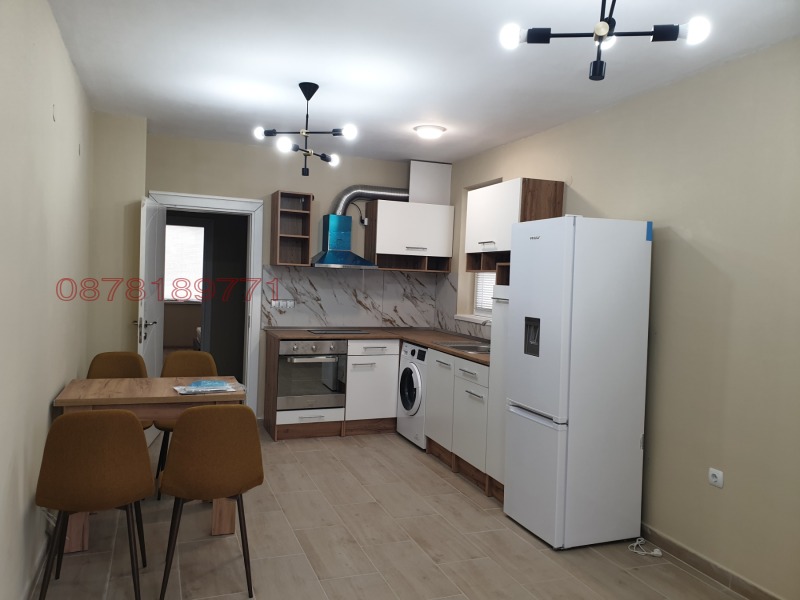 Дава под наем 2-СТАЕН, гр. Търговище, Център, снимка 2 - Апартаменти - 53031011