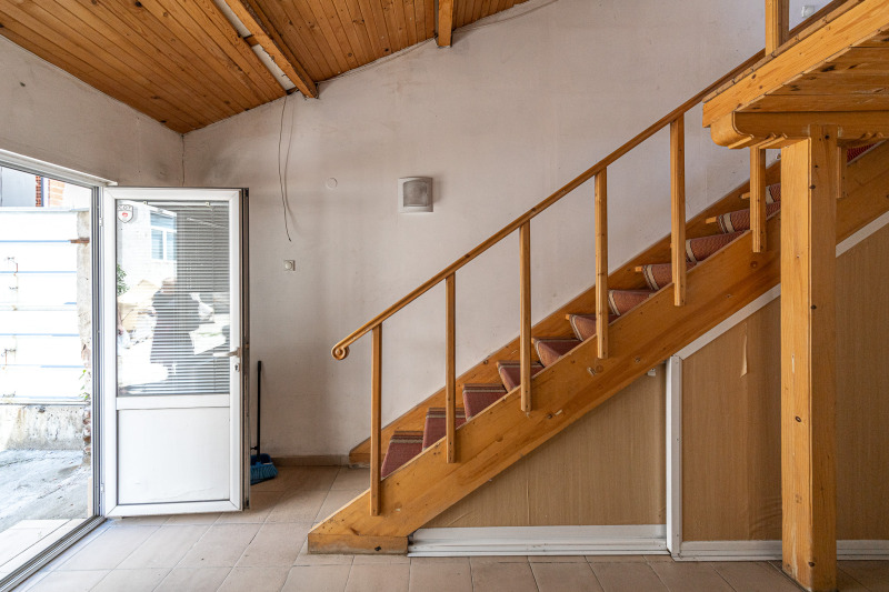 Te huur  Kantoor Sofia , Tsentar , 40 m² | 24076079 - afbeelding [5]