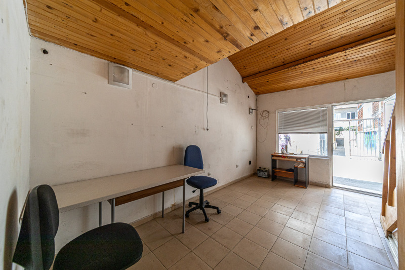 Te huur  Kantoor Sofia , Tsentar , 40 m² | 24076079 - afbeelding [10]
