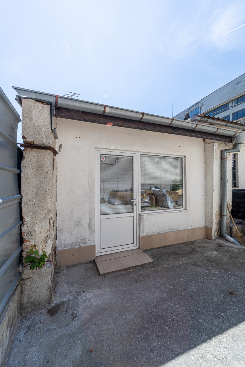 Te huur  Kantoor Sofia , Tsentar , 40 m² | 24076079 - afbeelding [16]