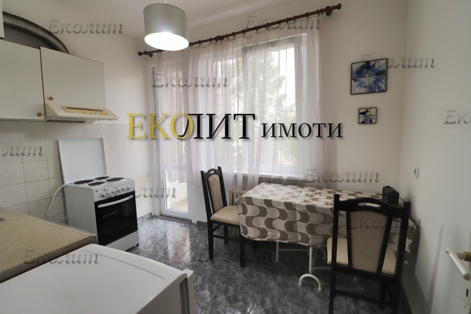 Дава под наем 2-СТАЕН, гр. София, Център, снимка 2 - Апартаменти - 55525837