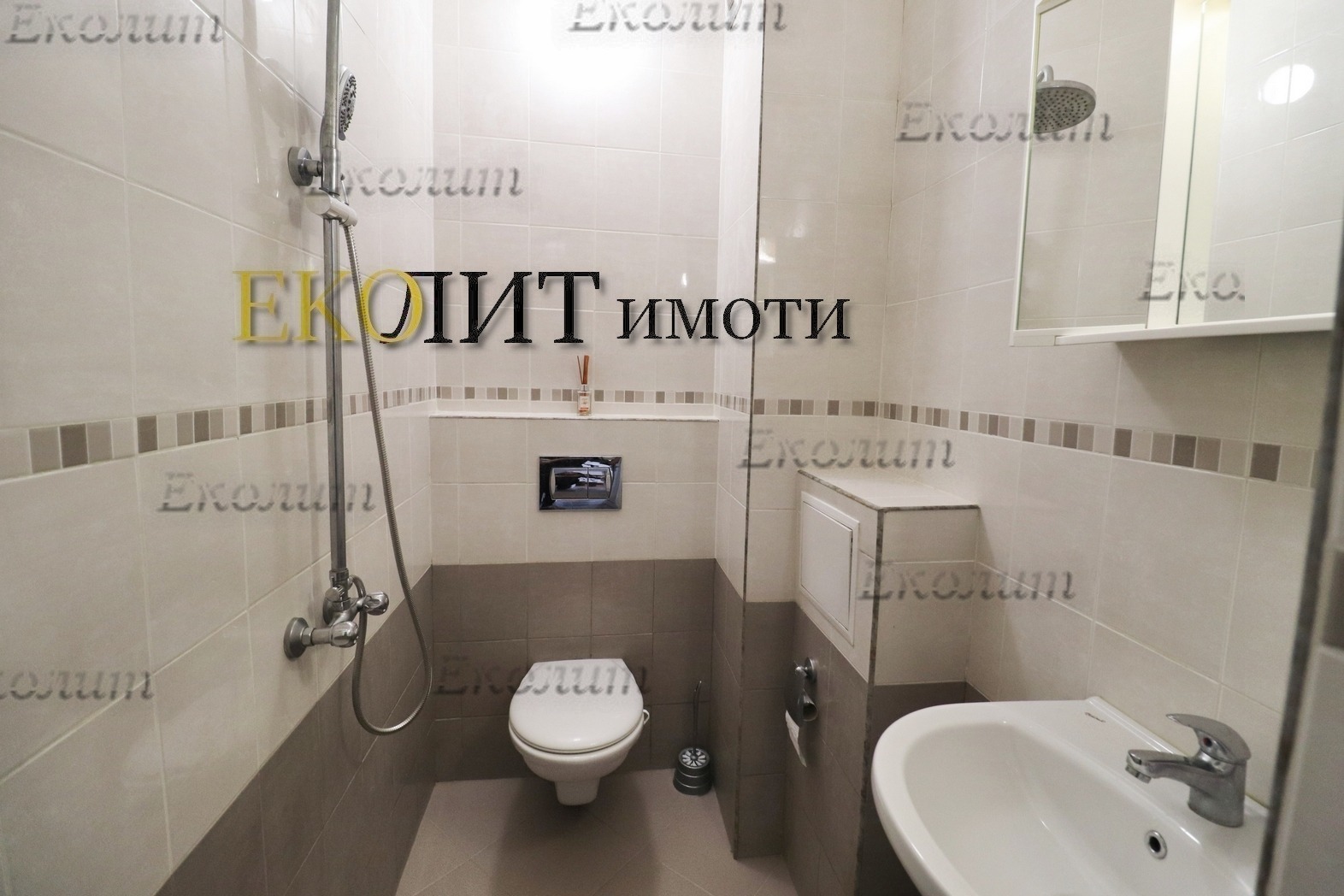 Дава под наем 2-СТАЕН, гр. София, Център, снимка 6 - Апартаменти - 55525837