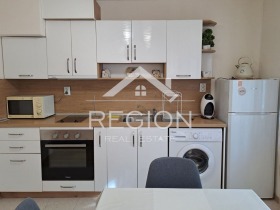 2 bedroom Sportna zala, Varna 1